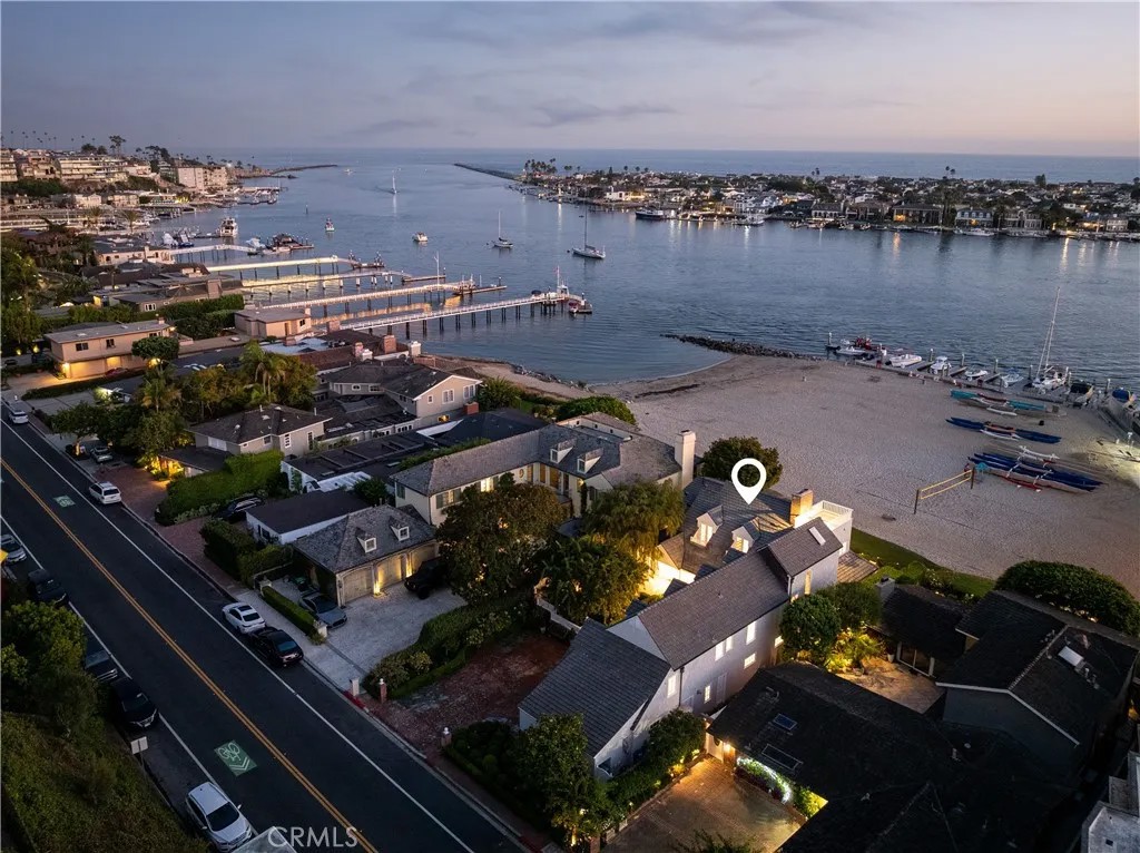 1927 Bayside Drive
