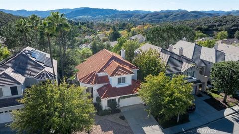 Photo of 6268 Normandy Ter, Oak Park, CA 91377 (MLS # SR25273847)