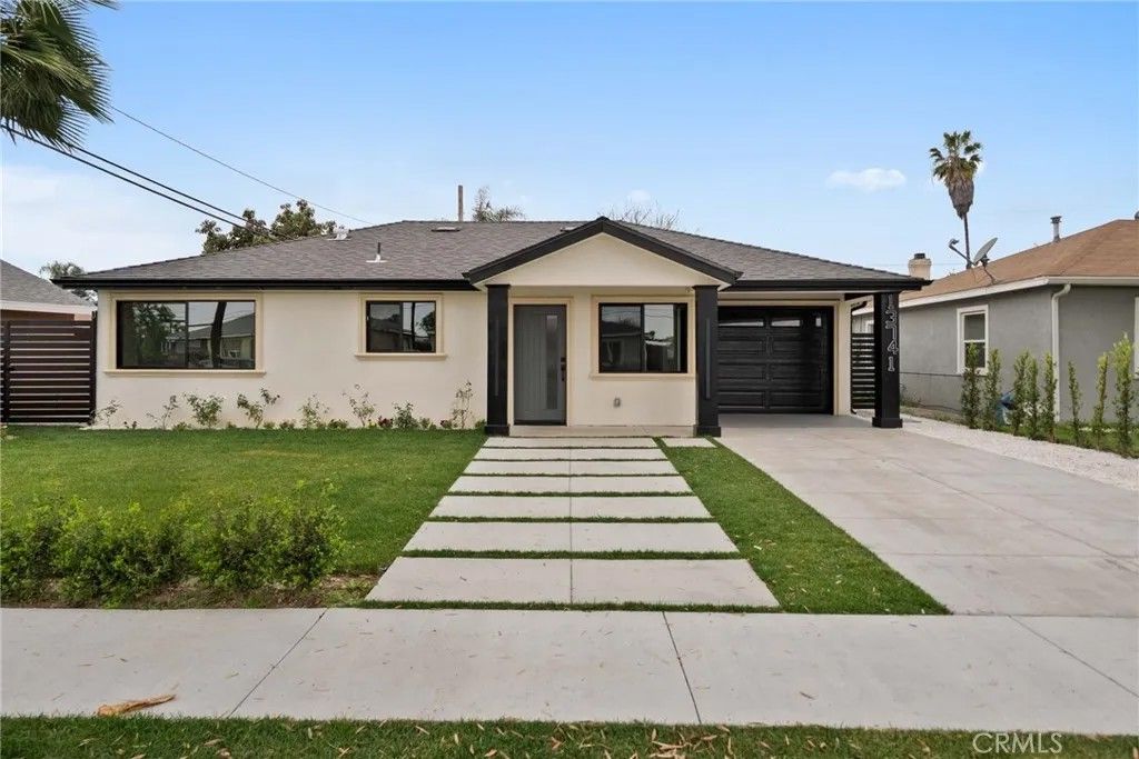 Photo of 13741 Carfax Ave, Bellflower, CA 90706 (MLS # DW26030677)