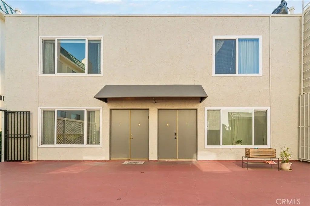 Photo of 4216 Ethel, Studio City, CA 91604 (MLS # SR25270781)