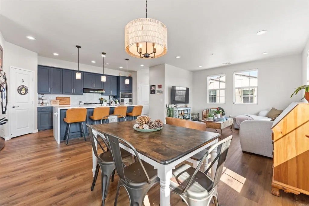 1404 Santa Victoria Road 1