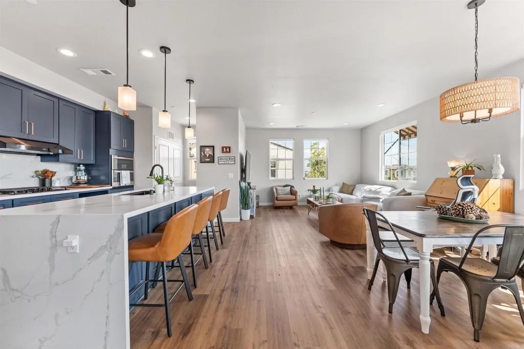 1404 Santa Victoria Road 1
