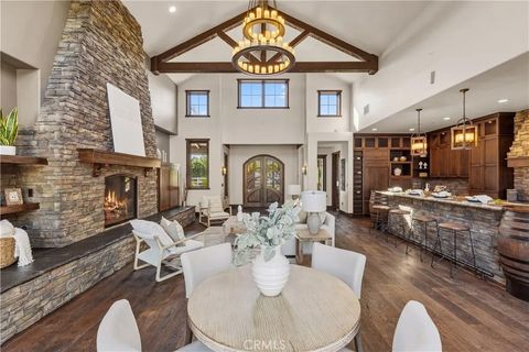 41570 Avenida Bordeaux Temecula CA 92592