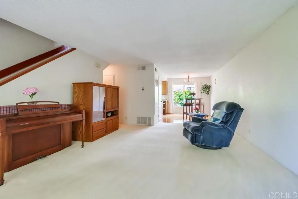 1762 Locust Street 4