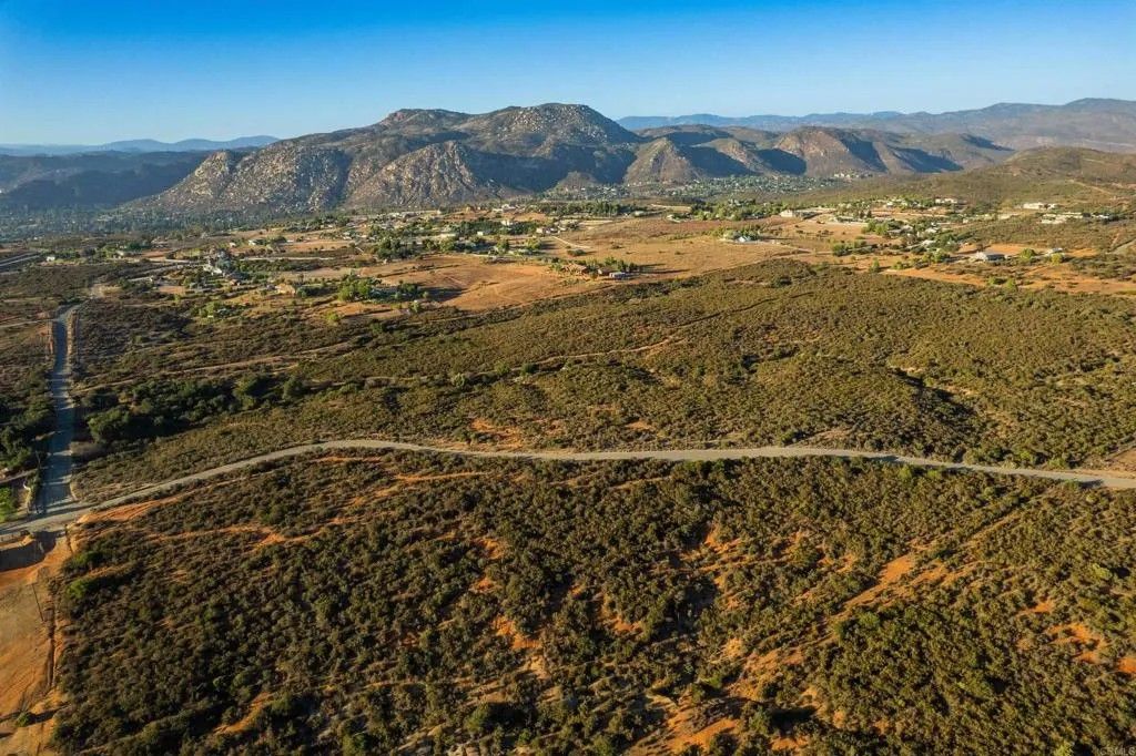 Photo of Mykrantz Truck Trail, Ramona, CA 92065 (MLS # NDP2507932)