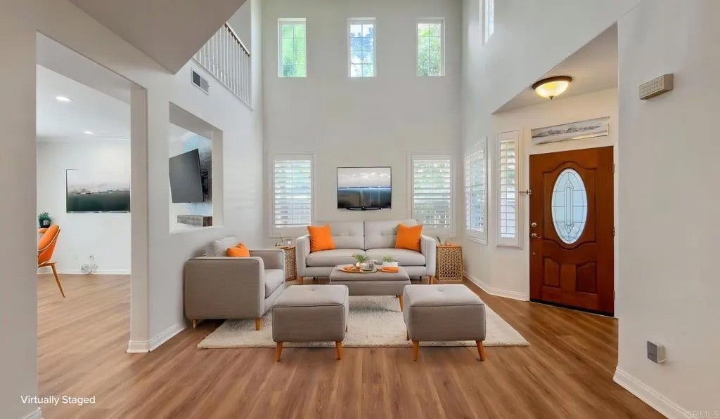 3033 Rancho La Presa