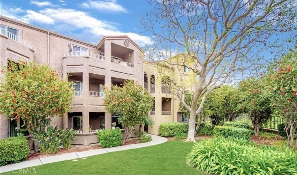 Photo of 2500 San Gabriel Way, Corona, CA 92882 (MLS # DW26200617)