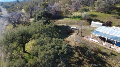 Tiny photo for 46918 Creekside Road, Squaw Valley, CA 93675 (MLS # FR25247079)