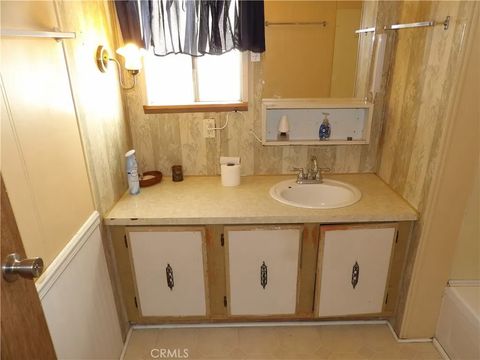 Tiny photo for 46918 Creekside Road, Squaw Valley, CA 93675 (MLS # FR25247079)