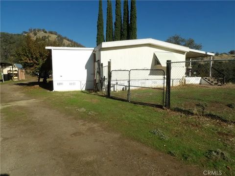 Tiny photo for 46918 Creekside Road, Squaw Valley, CA 93675 (MLS # FR25247079)