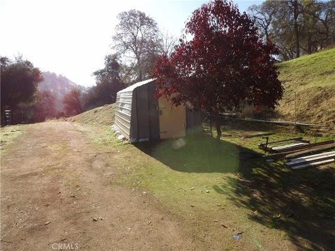 Tiny photo for 46918 Creekside Road, Squaw Valley, CA 93675 (MLS # FR25247079)