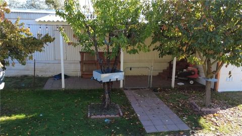 Tiny photo for 46918 Creekside Road, Squaw Valley, CA 93675 (MLS # FR25247079)