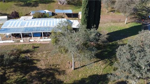 Tiny photo for 46918 Creekside Road, Squaw Valley, CA 93675 (MLS # FR25247079)