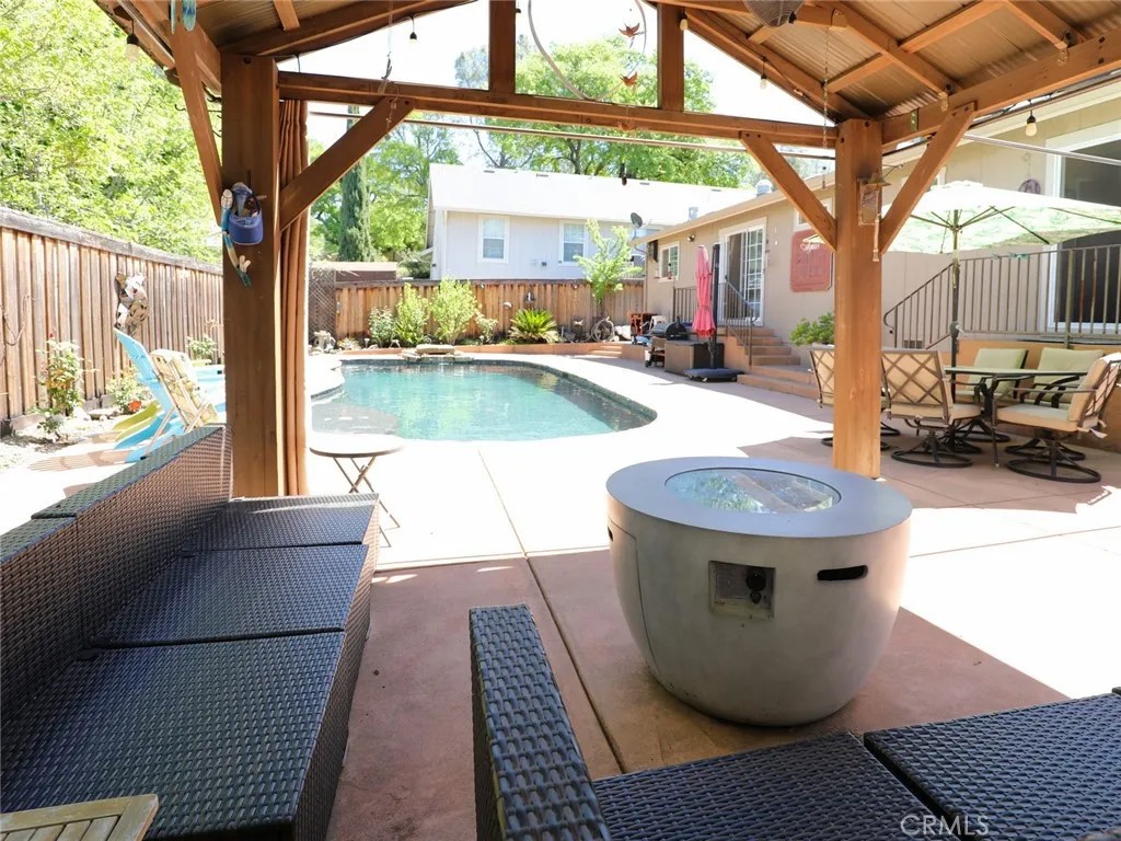 15233 Austin