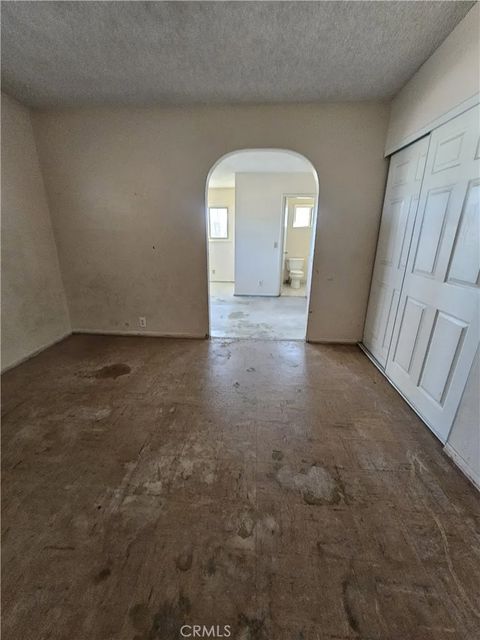 Tiny photo for 15801 Malpais Ln, Victorville, CA 92394 (MLS # CV25245840)