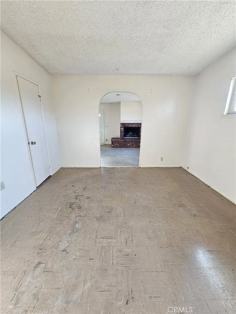 Tiny photo for 15801 Malpais Ln, Victorville, CA 92394 (MLS # CV25245840)