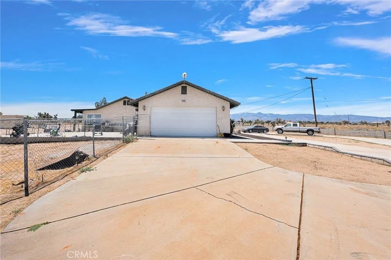 10439 Mesa