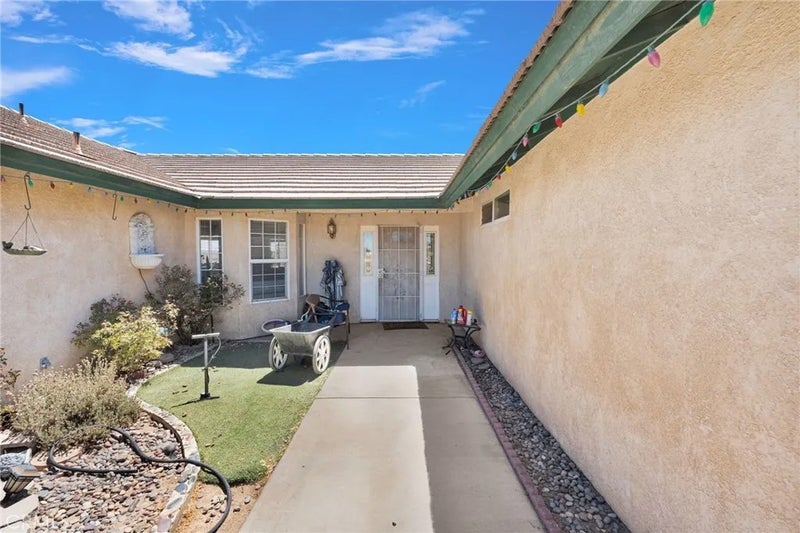 10439 Mesa