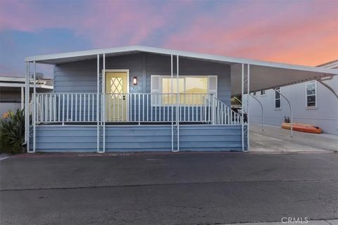 80 Huntington 701 Huntington Beach CA 92648