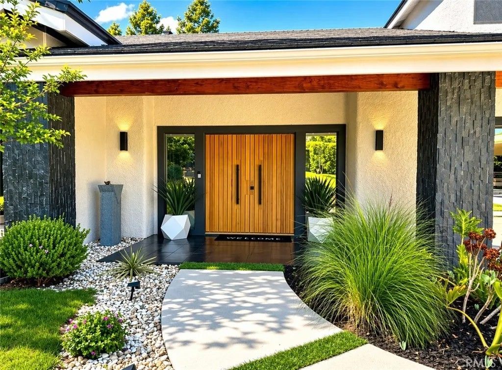 Photo of 5001 Lakeview Canyon, Westlake Village, CA 91362 (MLS # BB26083314)