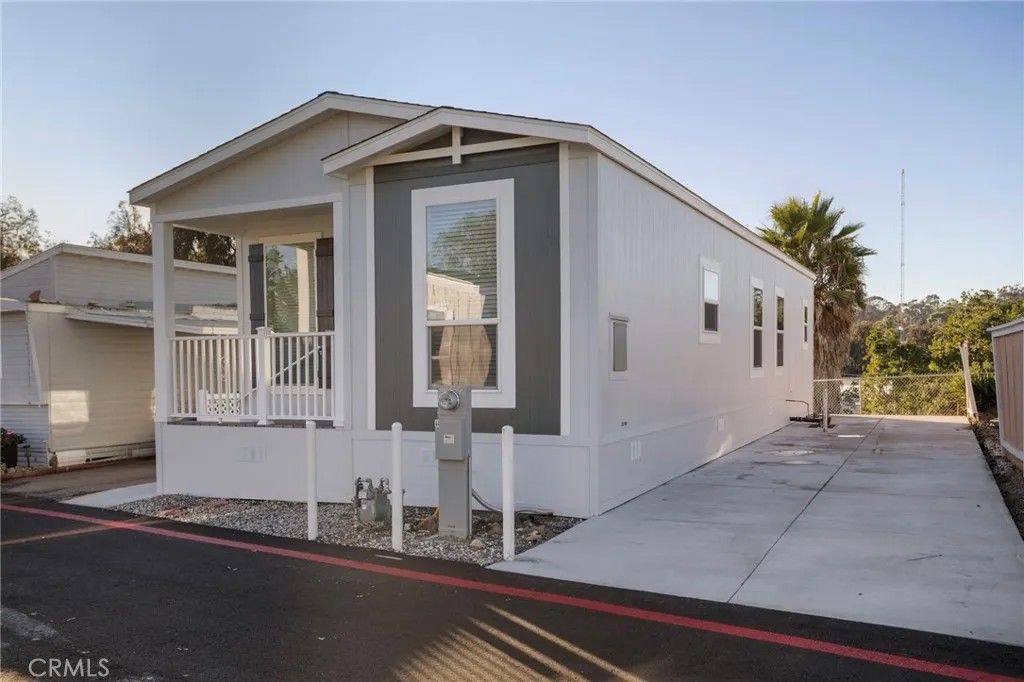 Photo of 3030 Oceanside Blvd #44, Oceanside, CA 92504 (MLS # CV26002375)