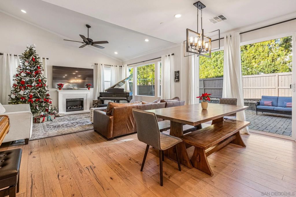 Photo of 2769 Overlook Point Dr, Escondido, CA 92029 (MLS # 250044820)