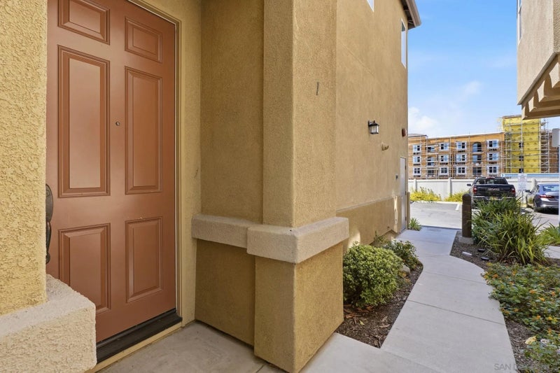 1541 El Prado St. 1