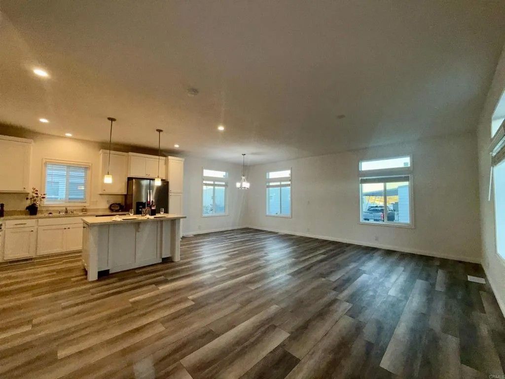 Photo of 42 Havenview Ln, Oceanside, CA 92056 (MLS # NDP2601069)