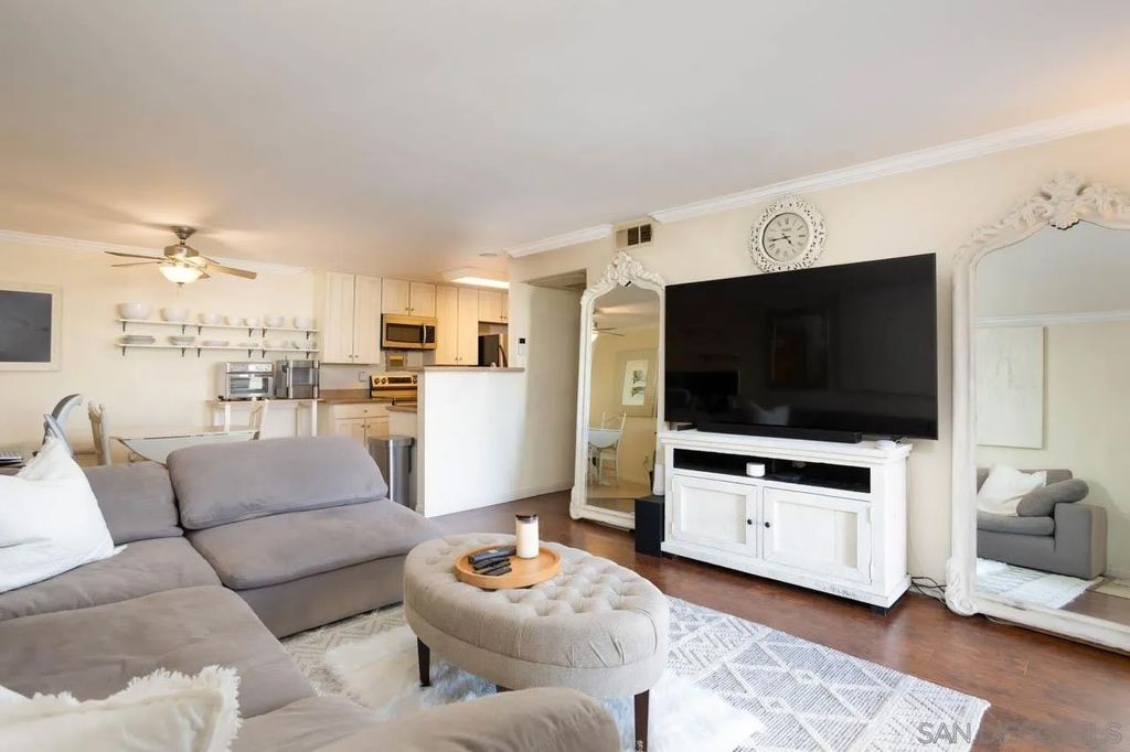 Photo of 180 Chambers St #4, El Cajon, CA 92020 (MLS # 250042292)