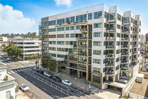 Tiny photo for 1551 4th Avenue #405, San Diego, CA 92101 (MLS # SW25176988)