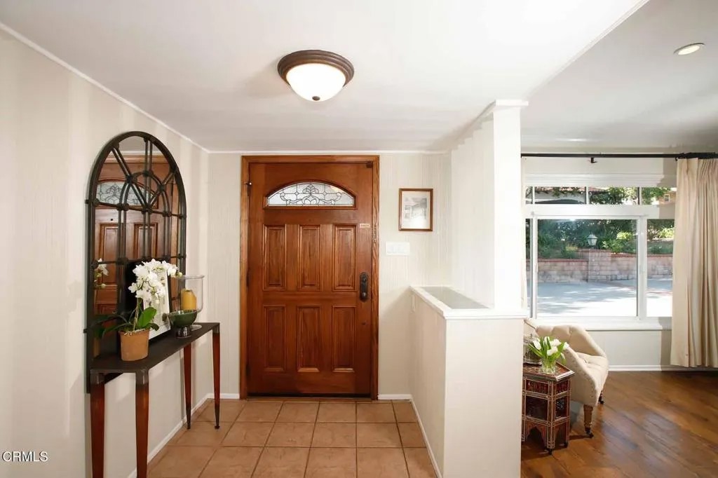 4762 Rosebank Drive