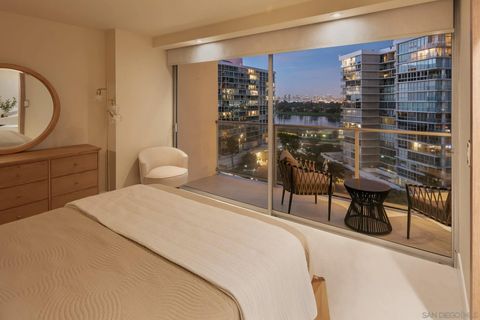 Photo of 1830 Avenida del Mundo #1101, Coronado, CA 92118 (MLS # 250024494)