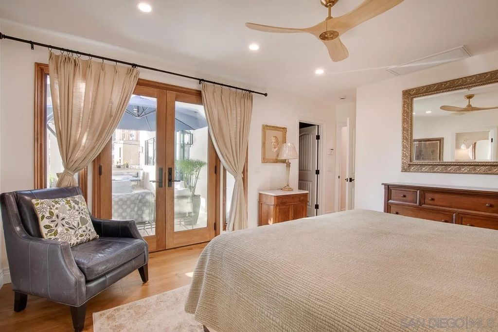 Photo of 7768 Prospect Pl, La Jolla, CA 92037 (MLS # 260011740)