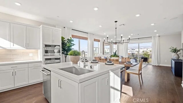 817 Sonia, Irvine