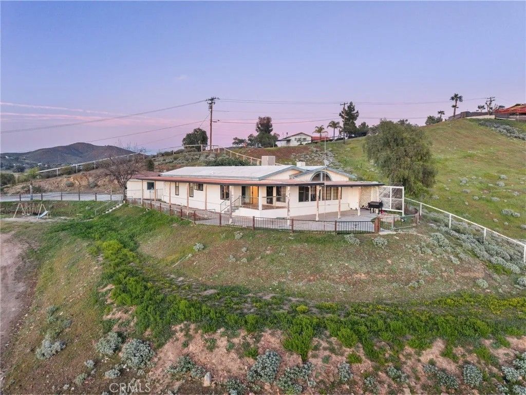 Photo of 24050 Juanita Dr, Menifee, CA 92587 (MLS # CV26029292)