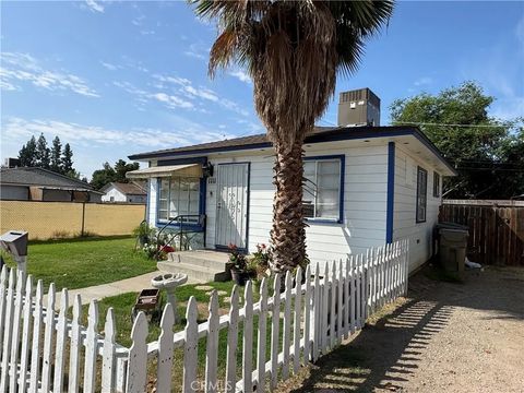 Tiny photo for 901 Wilson Rd, Bakersfield, CA 93308 (MLS # PW25252486)