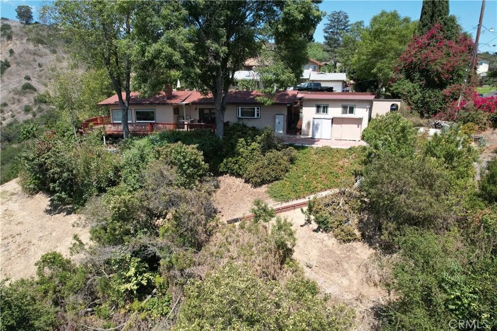2261 Papaya Drive
