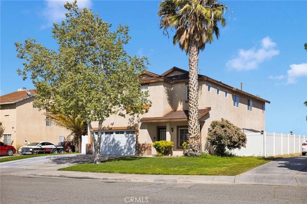 Photo of 14541 Nelson Avenue, Victorville, CA 92394 (MLS # DW26067938)