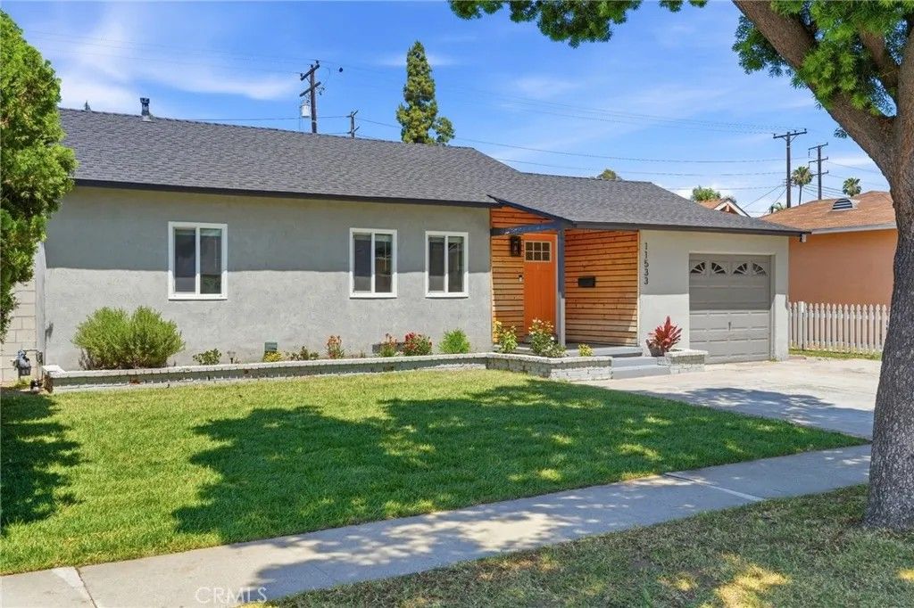 Photo of 11533 Liggett Street, Norwalk, CA 90650 (MLS # TR26088463)