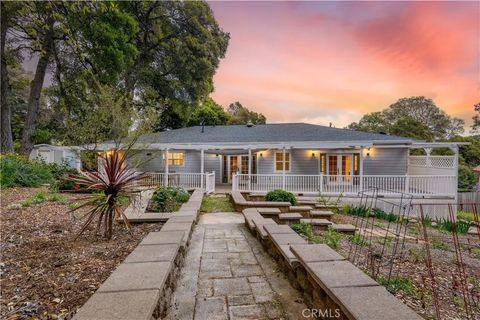 Tiny photo for 2717 Buckingham Drive, Kelseyville, CA 95451 (MLS # LC25252387)