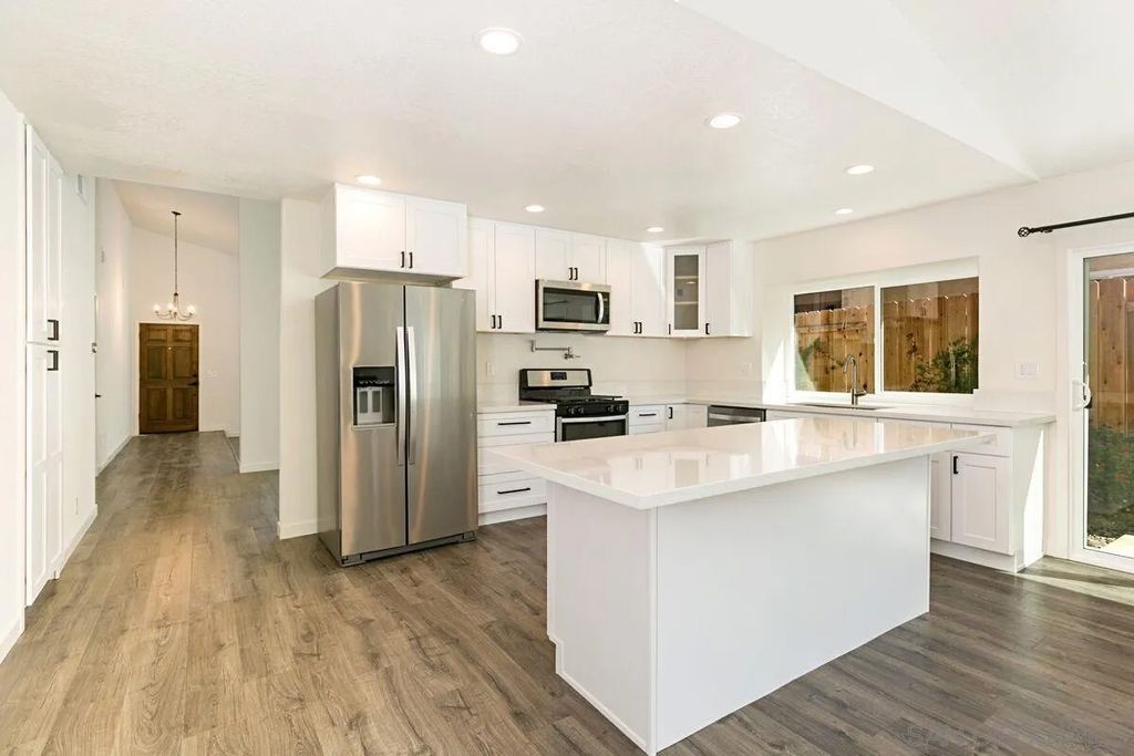 Photo of 9139 Oviedo Street, San Diego, CA 92129 (MLS # 260006092)