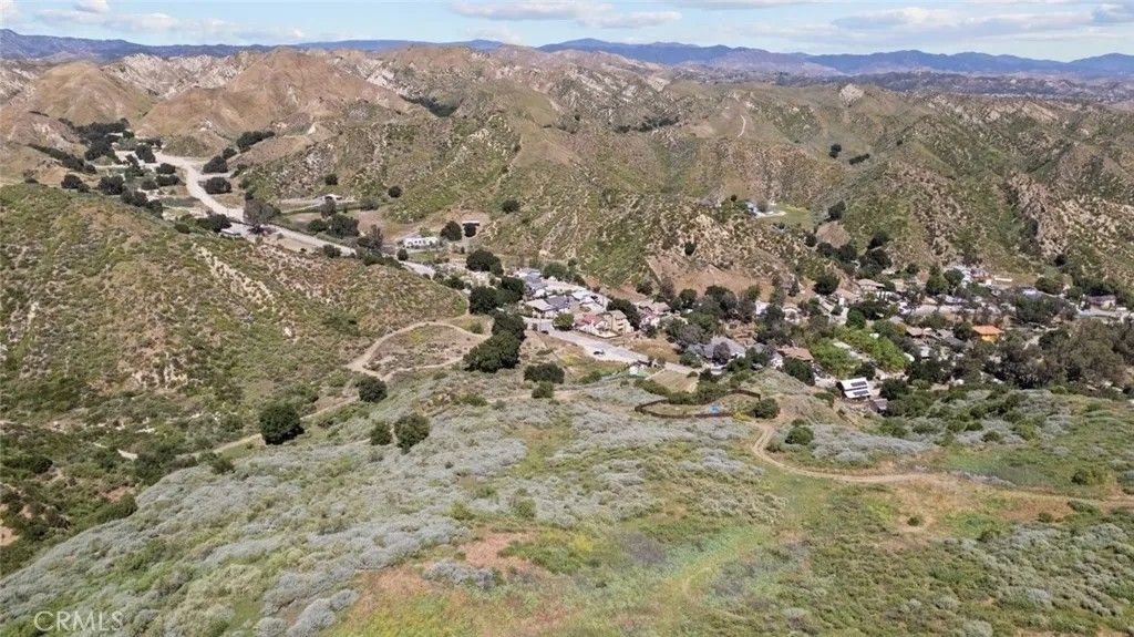Photo of 0 Apn 3272-032-086, Castaic, CA 91384 (MLS # GD26076412)