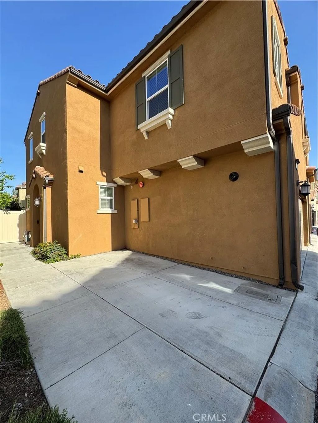 Photo of 35876 Neala Way, Murrieta, CA 92562 (MLS # SW26098226)