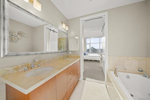 Tiny photo for 550 Front St #1306, San Diego, CA 92101 (MLS # 250040397)