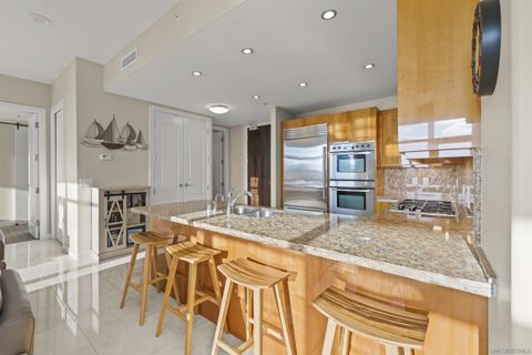 Tiny photo for 550 Front St #1306, San Diego, CA 92101 (MLS # 250040397)