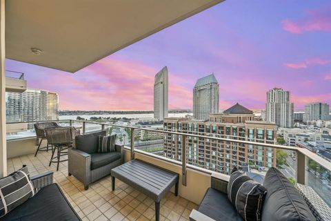 Tiny photo for 550 Front St #1306, San Diego, CA 92101 (MLS # 250040397)