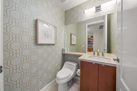 Tiny photo for 550 Front St #1306, San Diego, CA 92101 (MLS # 250040397)