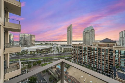 Tiny photo for 550 Front St #1306, San Diego, CA 92101 (MLS # 250040397)