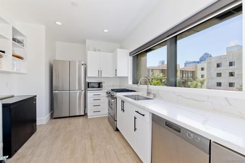 Tiny photo for 550 Front St #1306, San Diego, CA 92101 (MLS # 250040397)