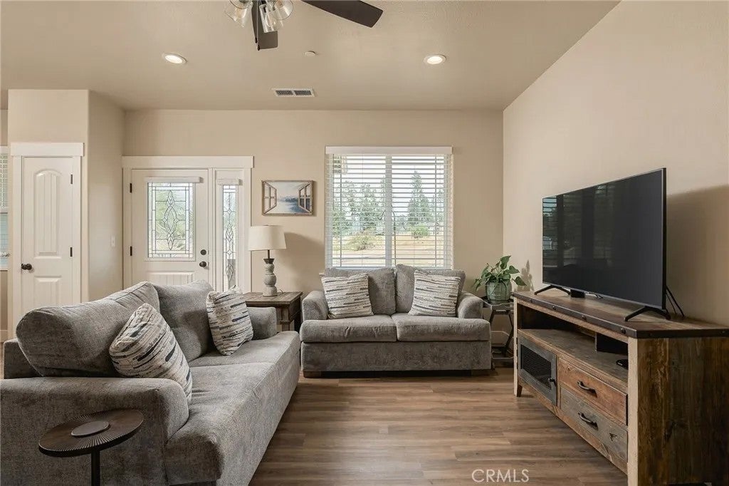 1428 Powell Lane